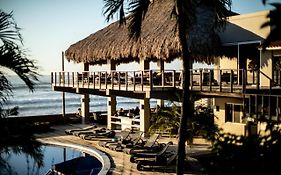 Casa De Mar Hotel And Villas